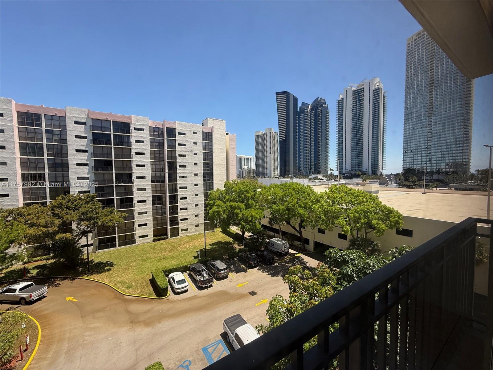 17011 N Bay Rd 607, Sunny Isles Beach, Miami-Dade County, Florida - 3 Bedrooms  
3 Bathrooms - 