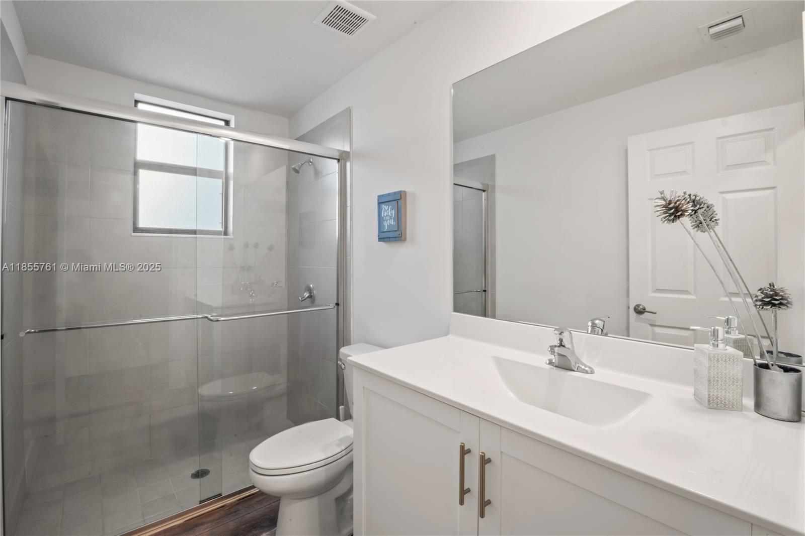 AQUABELLA NORTH - Residential