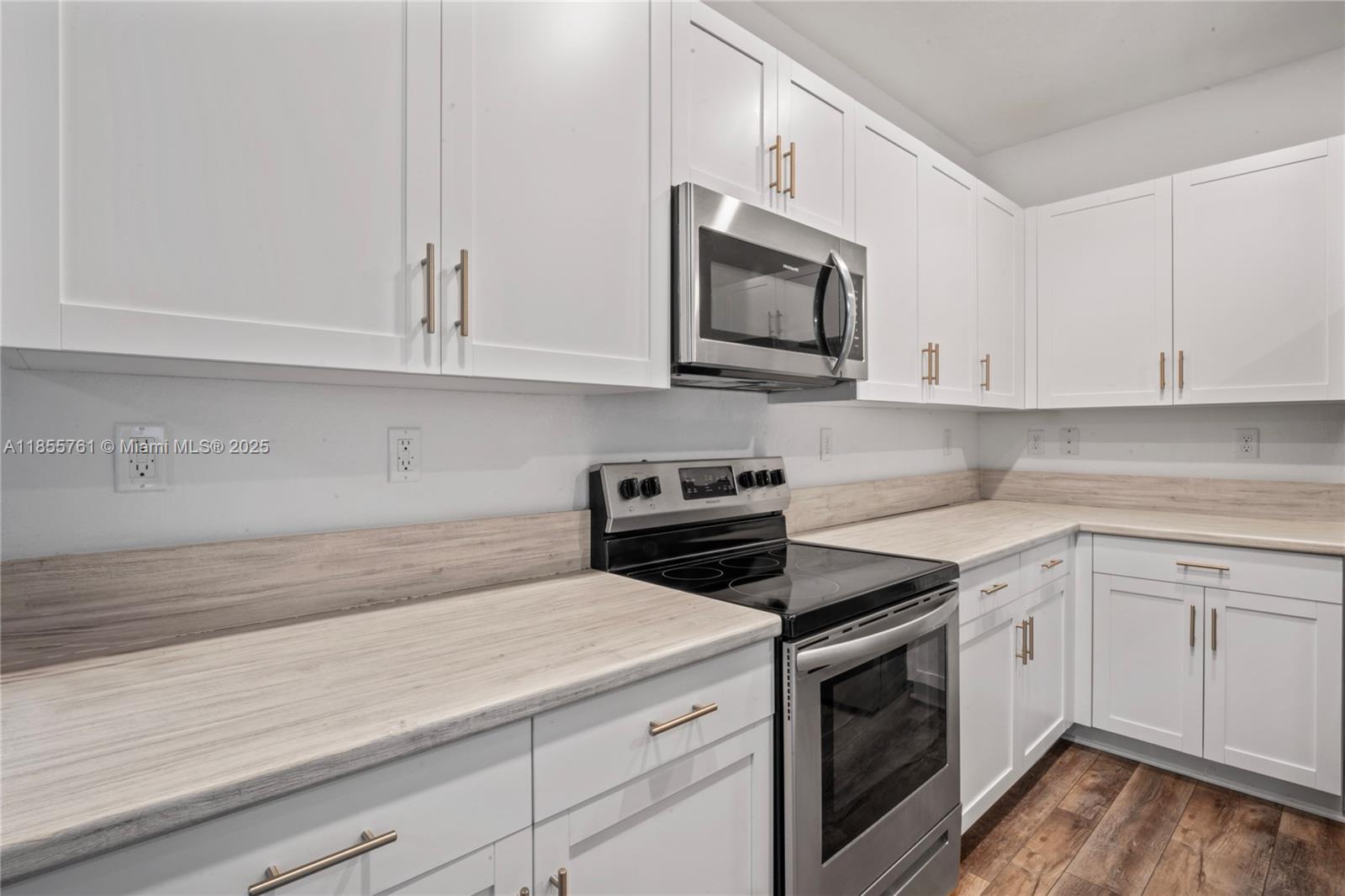 AQUABELLA NORTH - Residential