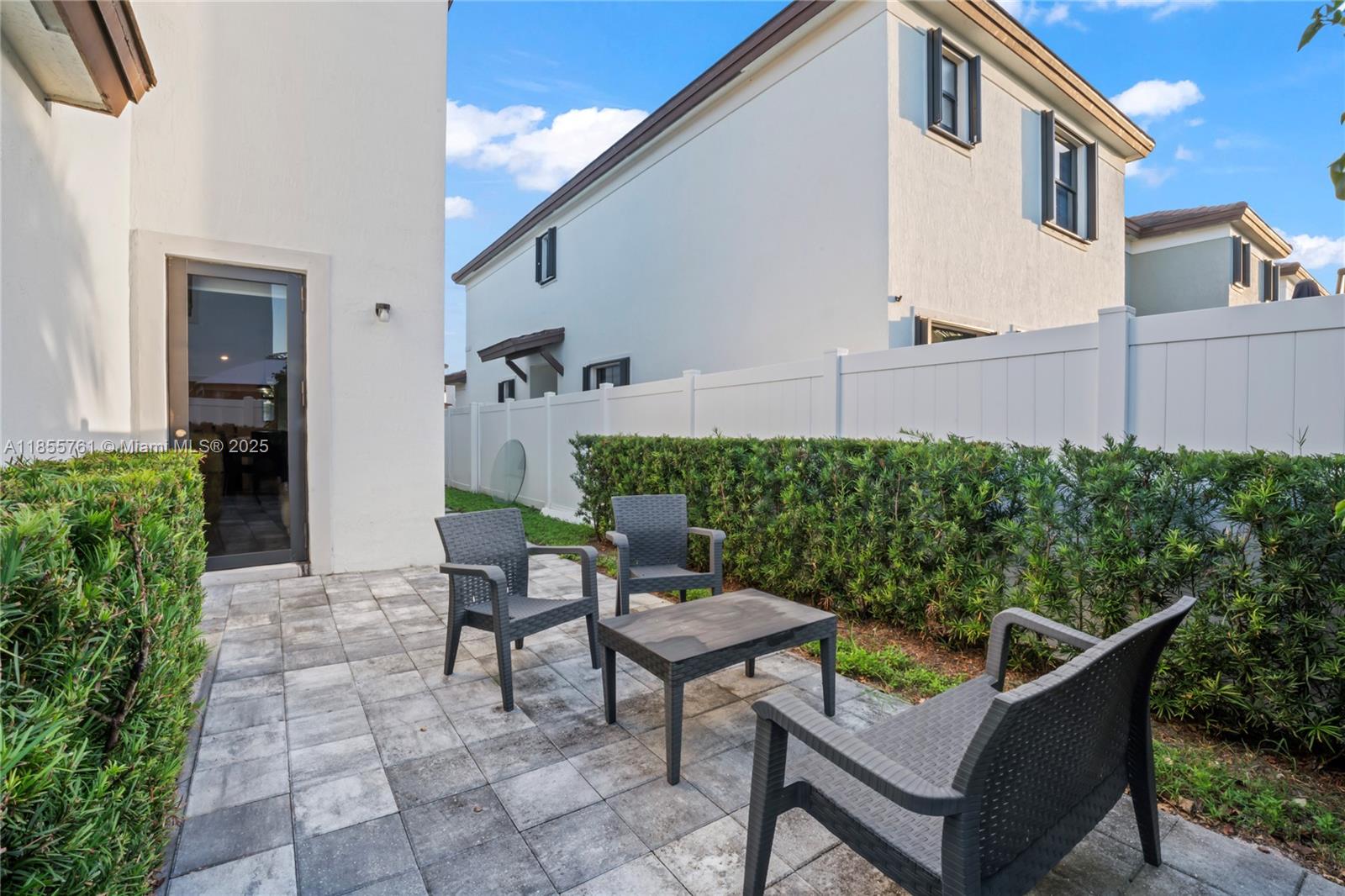 AQUABELLA NORTH - Residential