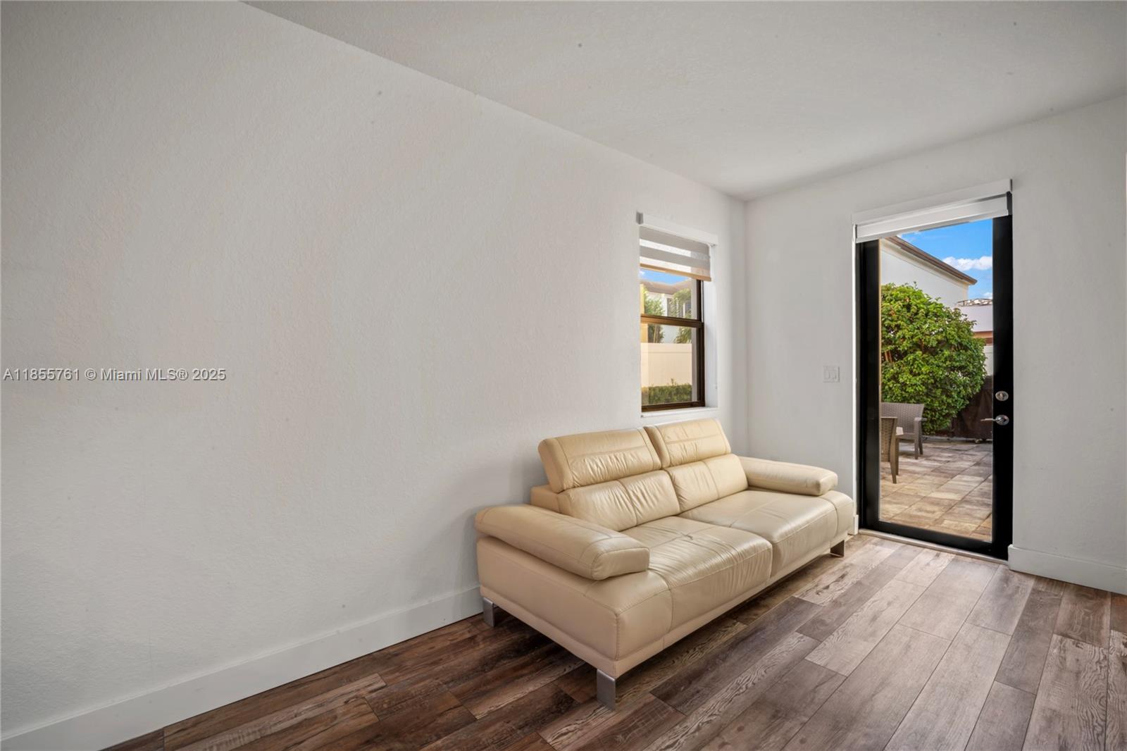 AQUABELLA NORTH - Residential