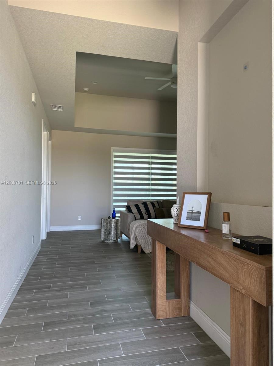 PORT LaBelle UNIT 12 - Residential