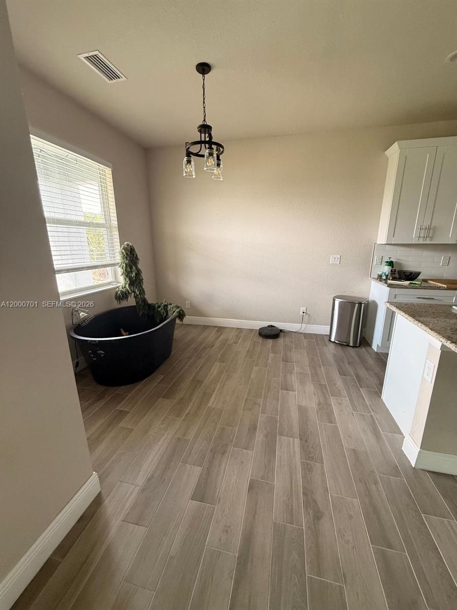 PORT LaBelle UNIT 12 - Residential