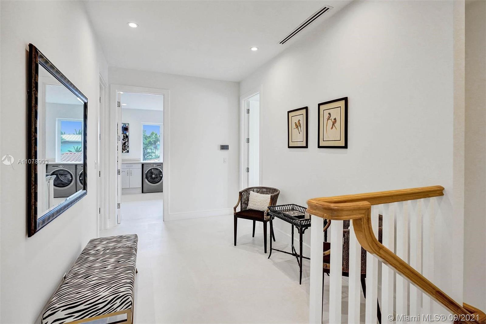 SUNRISE KEY - Residential