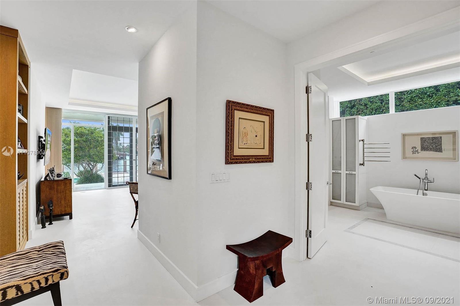 SUNRISE KEY - Residential