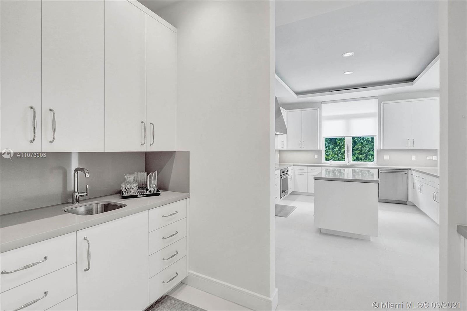 SUNRISE KEY - Residential