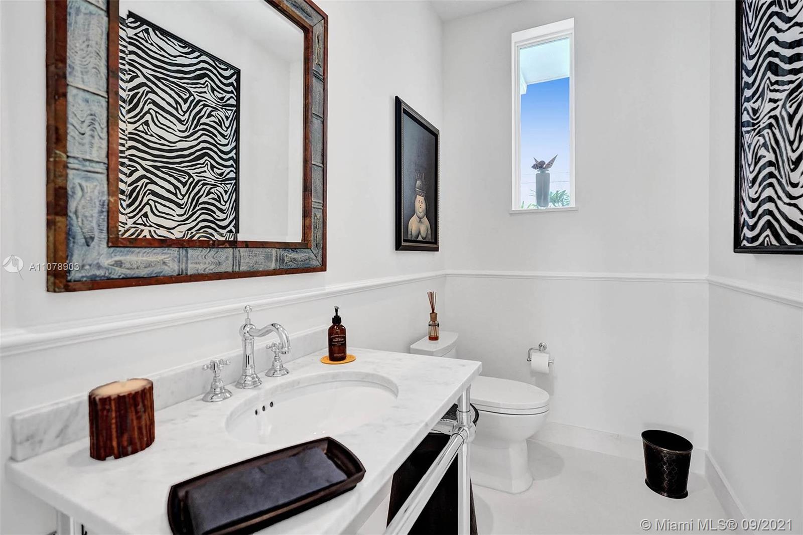 SUNRISE KEY - Residential