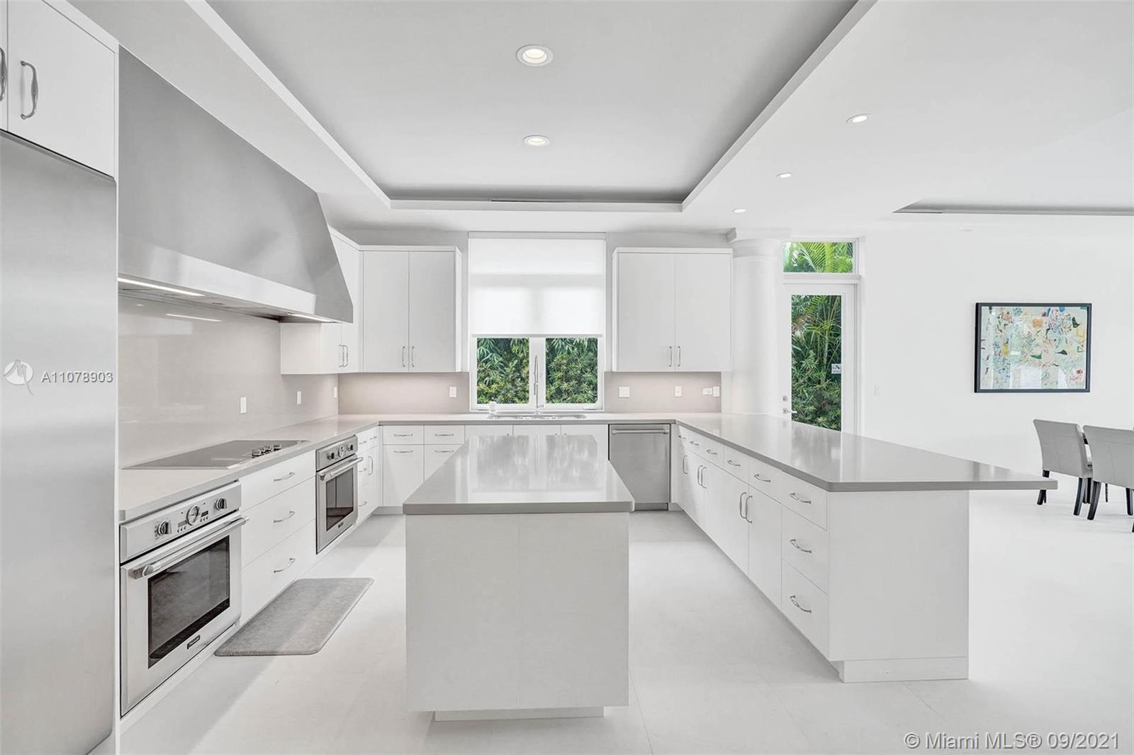 SUNRISE KEY - Residential