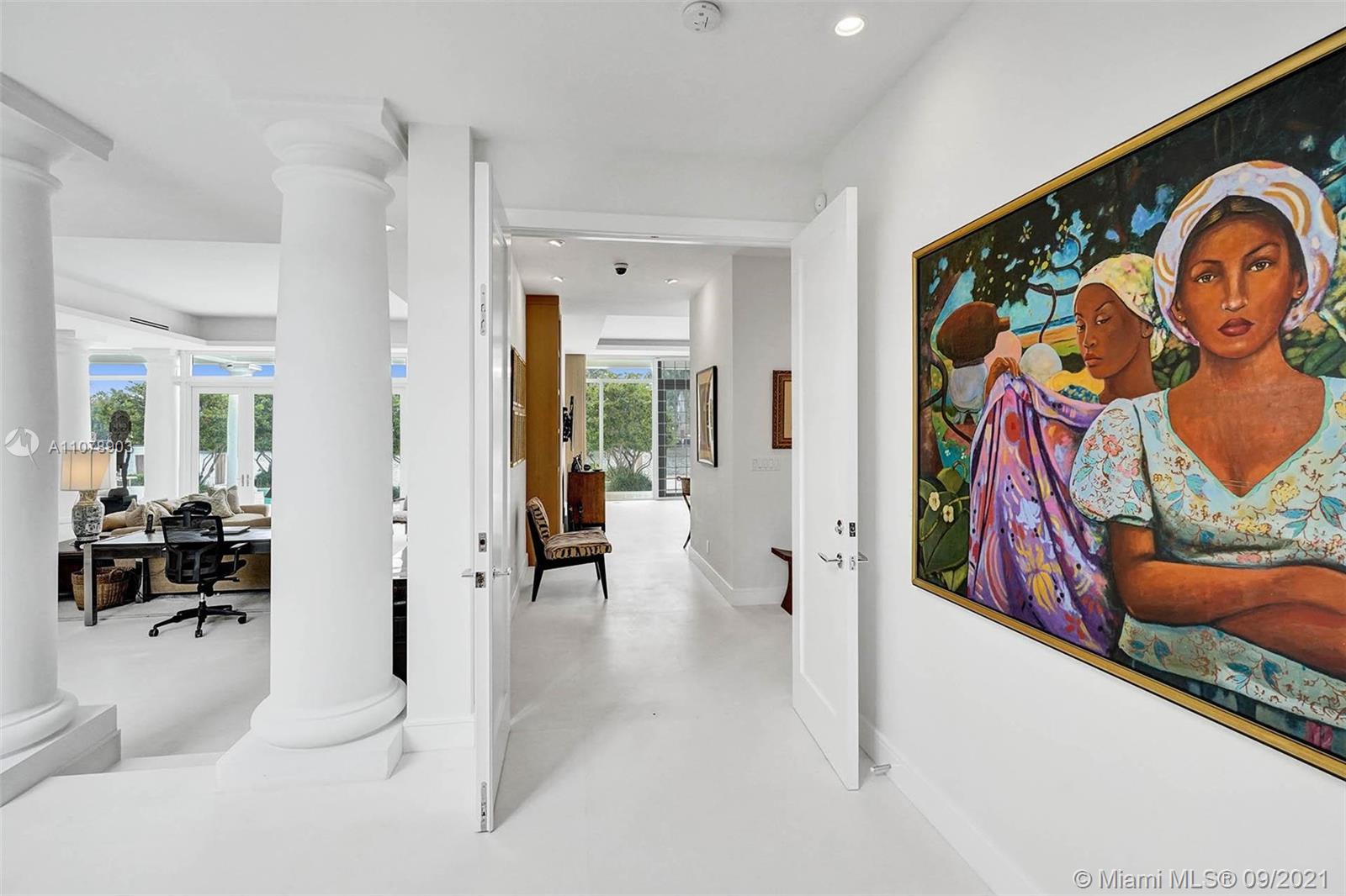 SUNRISE KEY - Residential