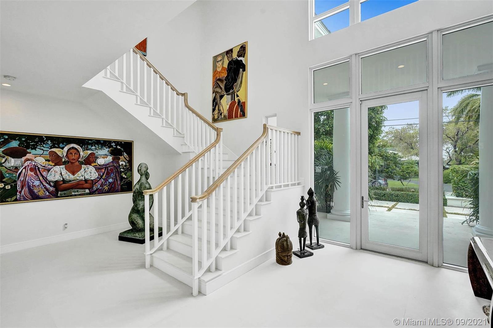 SUNRISE KEY - Residential