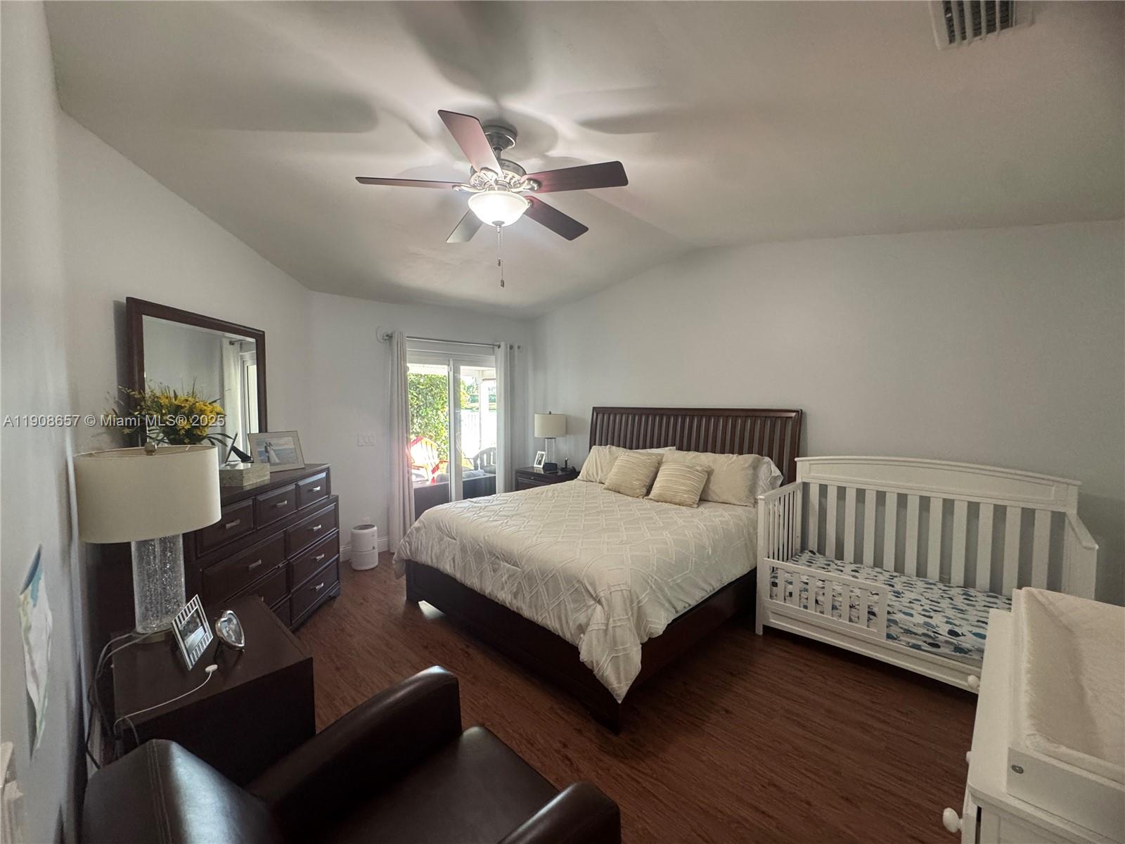 RAINBOW LAKES I - Residential Lease