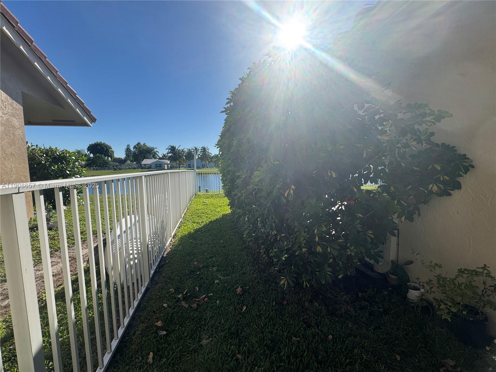 RAINBOW LAKES I - Residential Lease