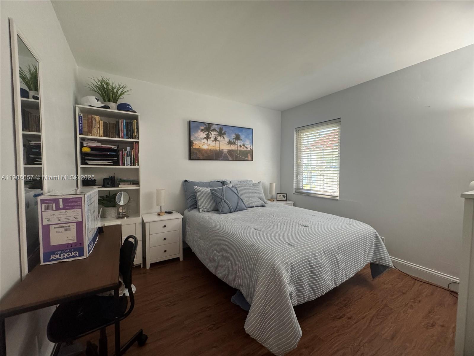 RAINBOW LAKES I - Residential Lease