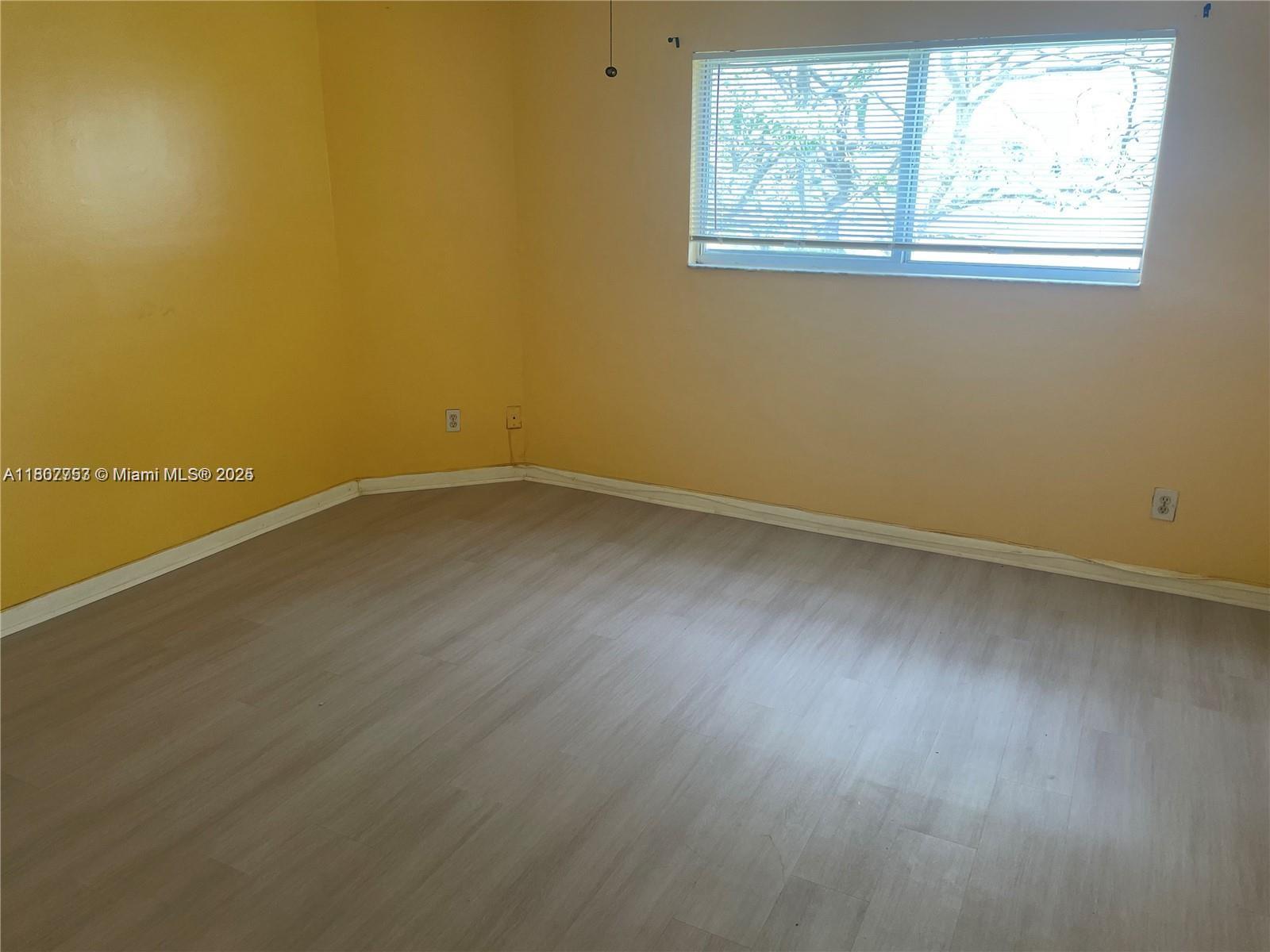 3401 NW 44th St 201