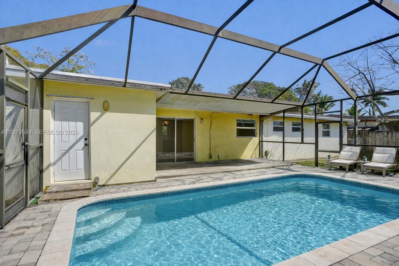 CUTLER RIDGE PINES - Residential