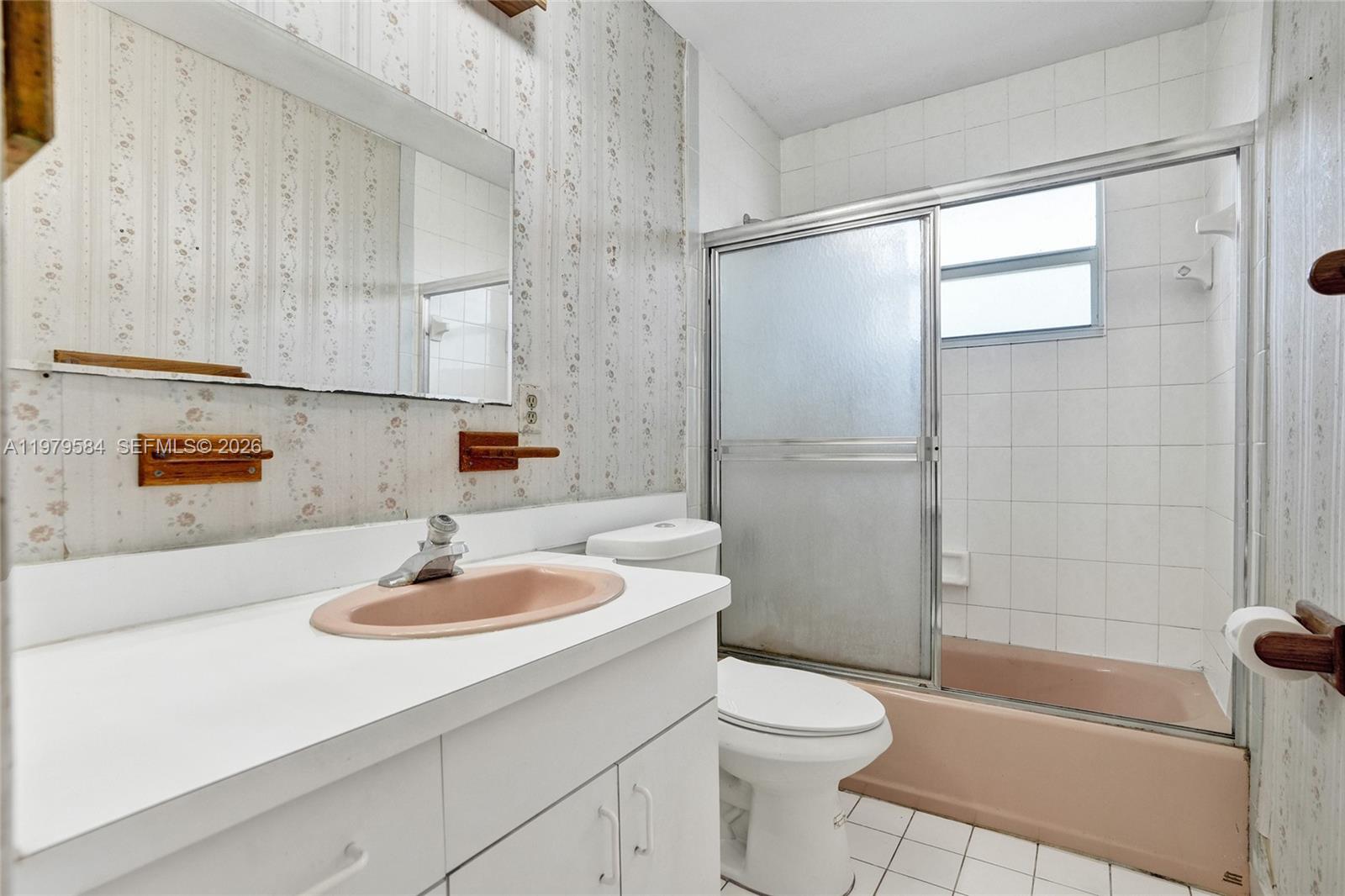 CUTLER RIDGE PINES - Residential