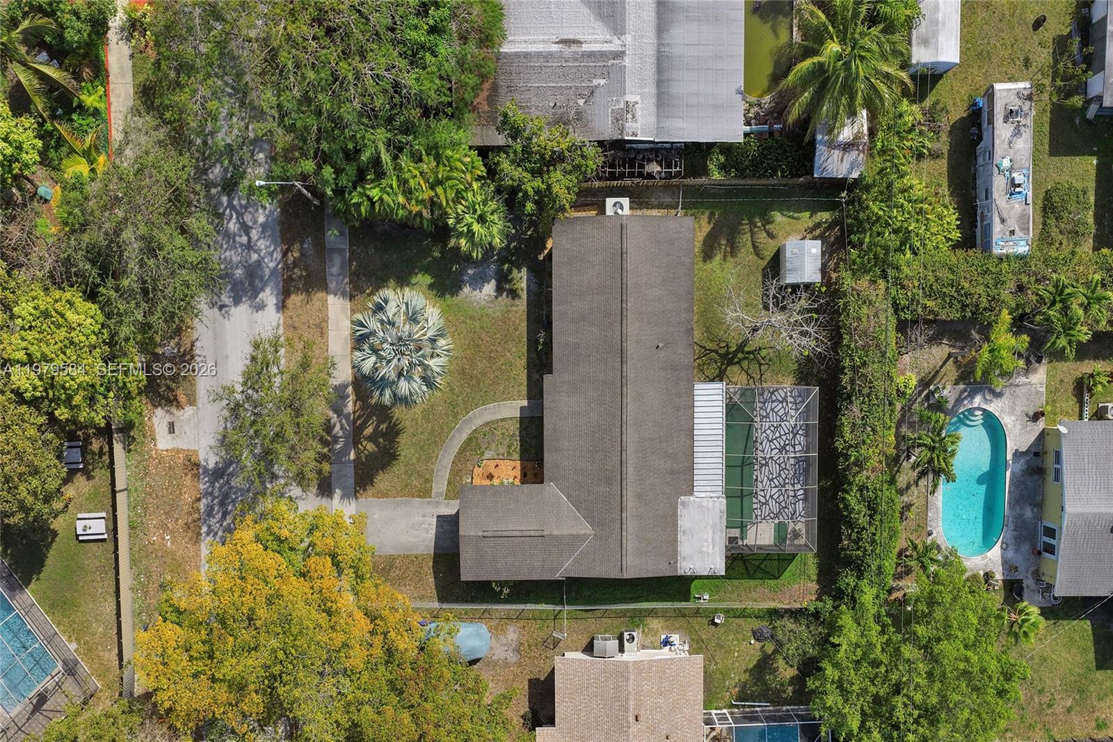 CUTLER RIDGE PINES - Residential