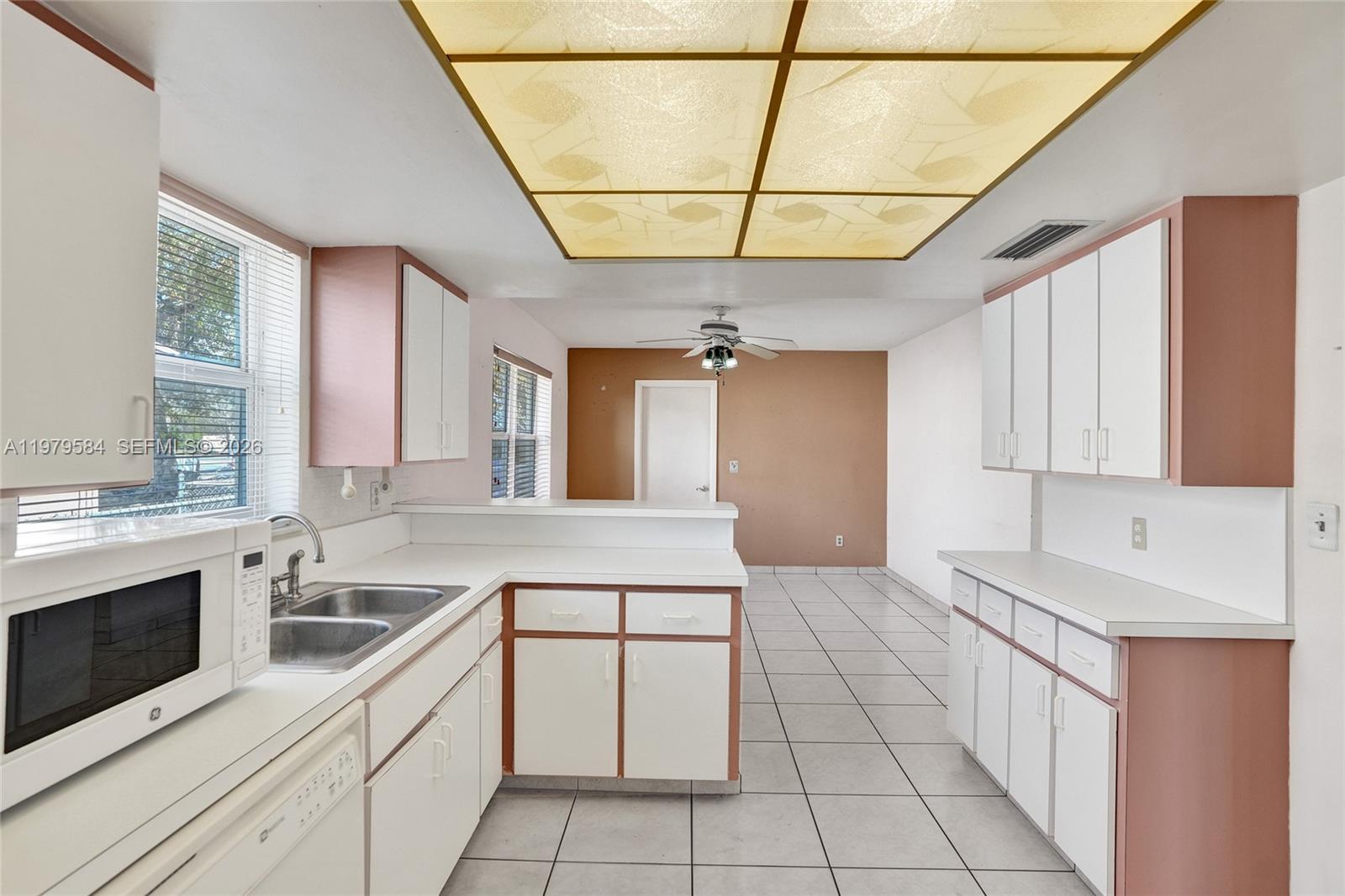 CUTLER RIDGE PINES - Residential