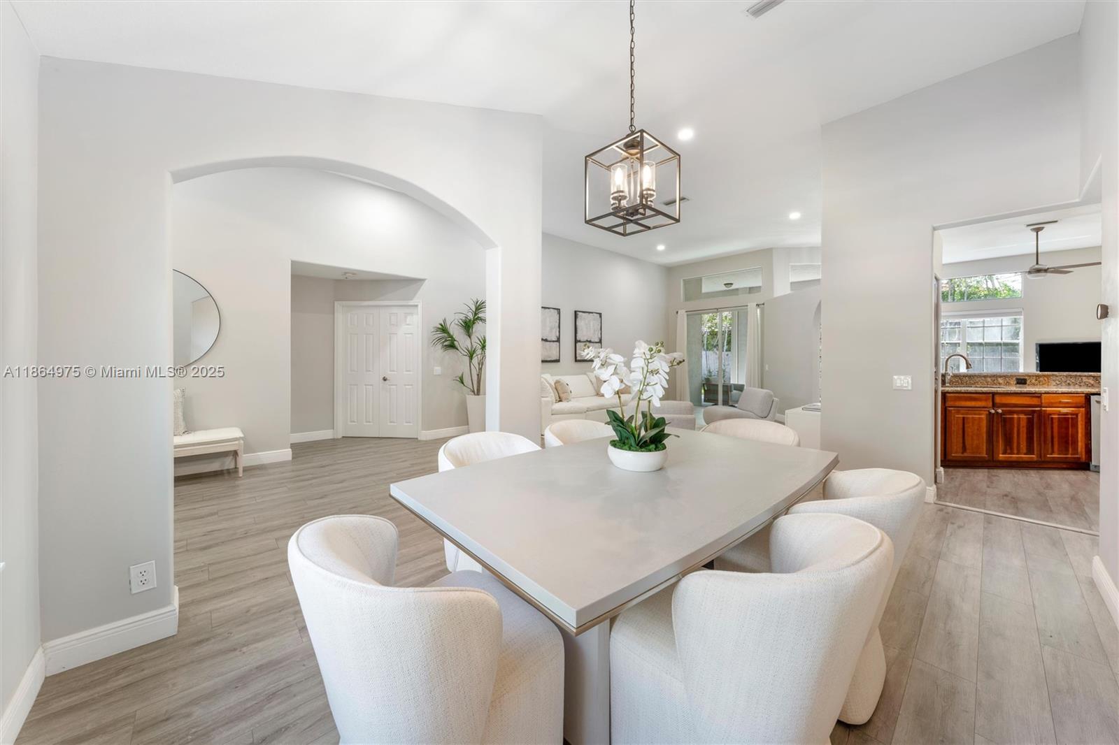 Jardin - Residential Lease