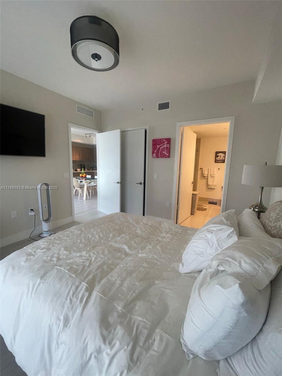 CASSA BRICKELL CONDO - Residential