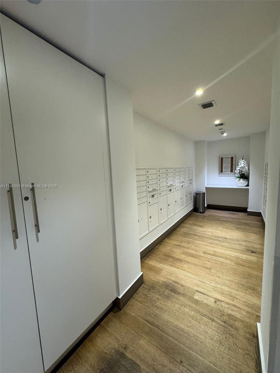 CASSA BRICKELL CONDO - Residential