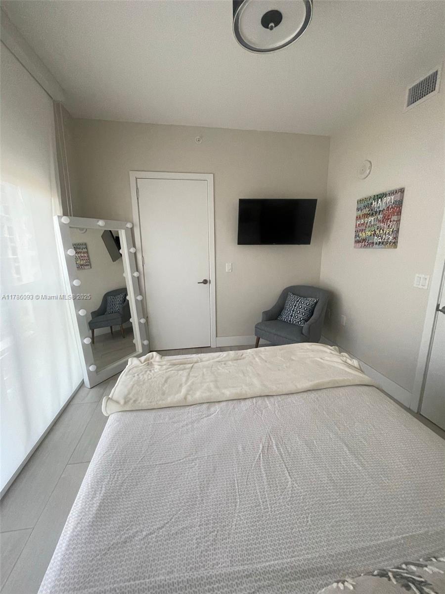 CASSA BRICKELL CONDO - Residential