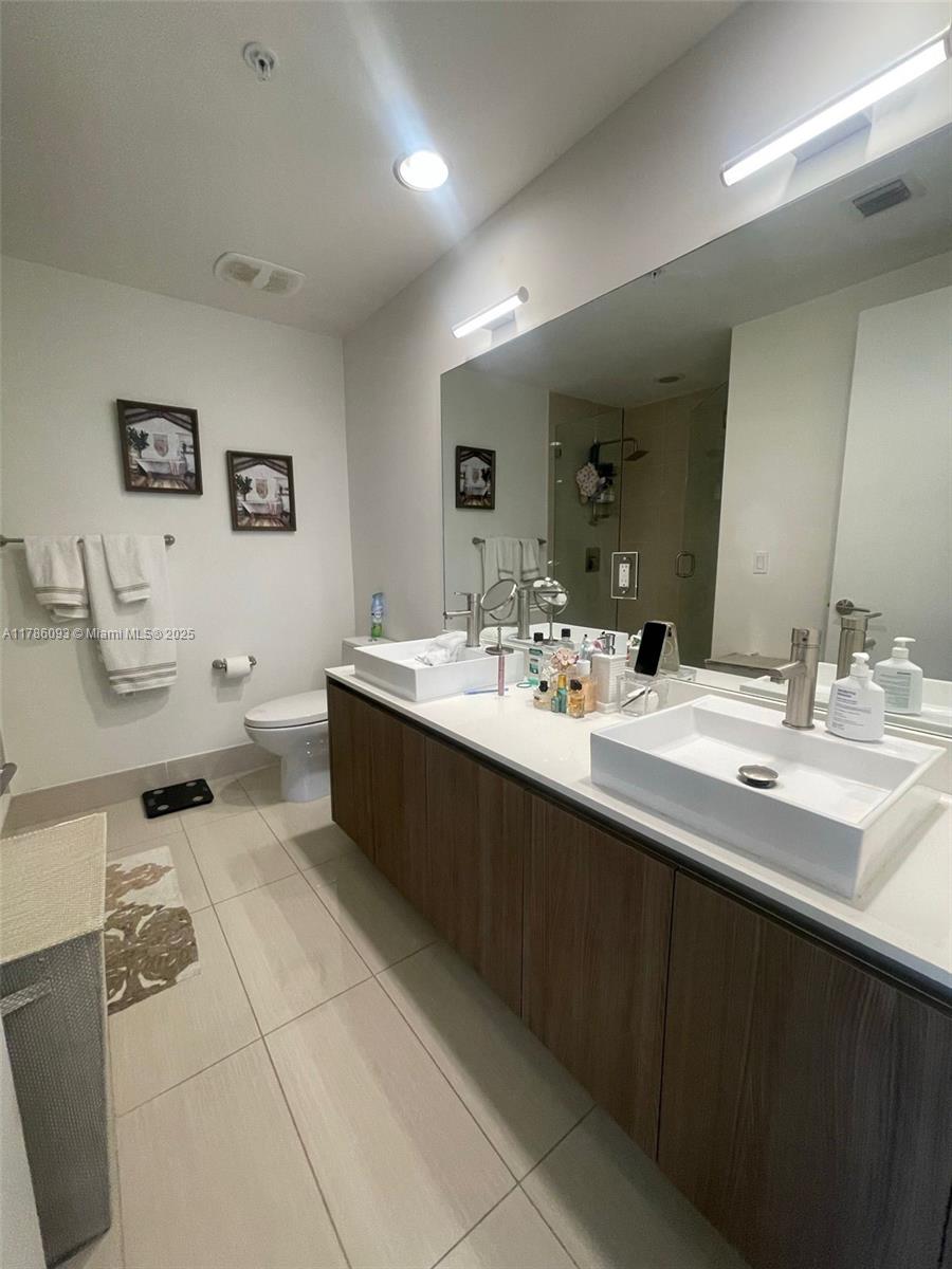 CASSA BRICKELL CONDO - Residential