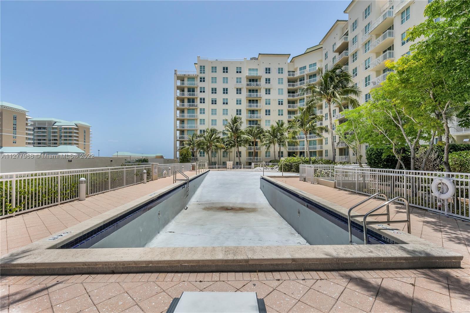CASA COSTA CONDO - Residential