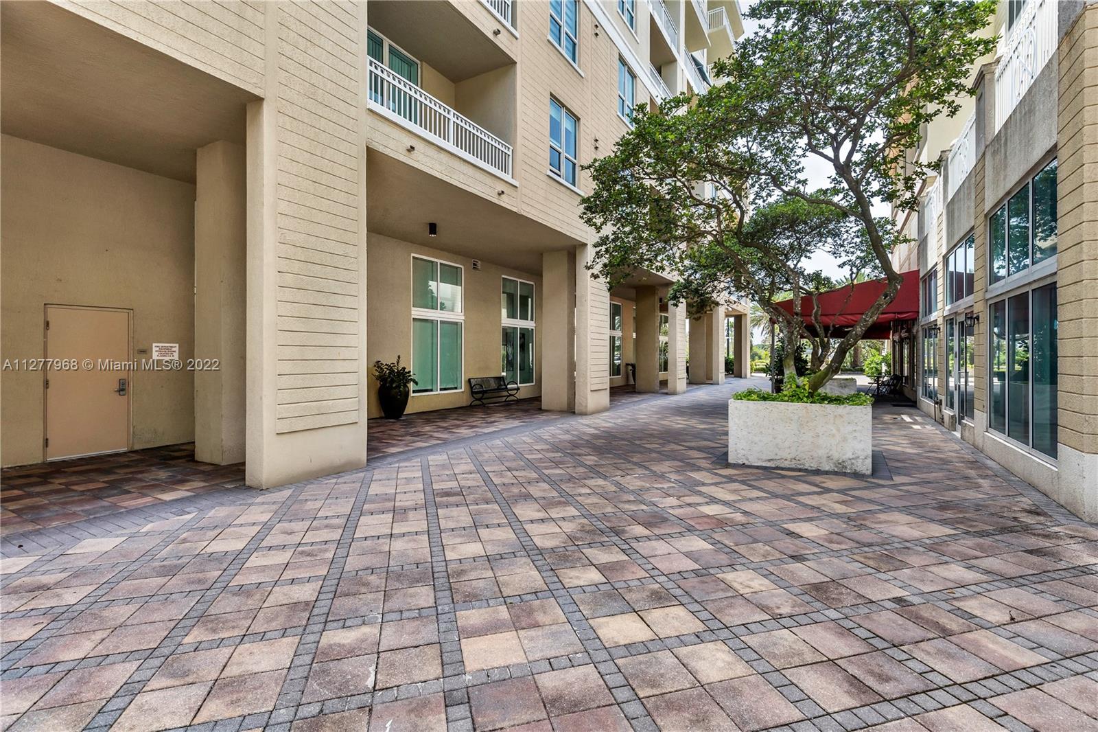 CASA COSTA CONDO - Residential