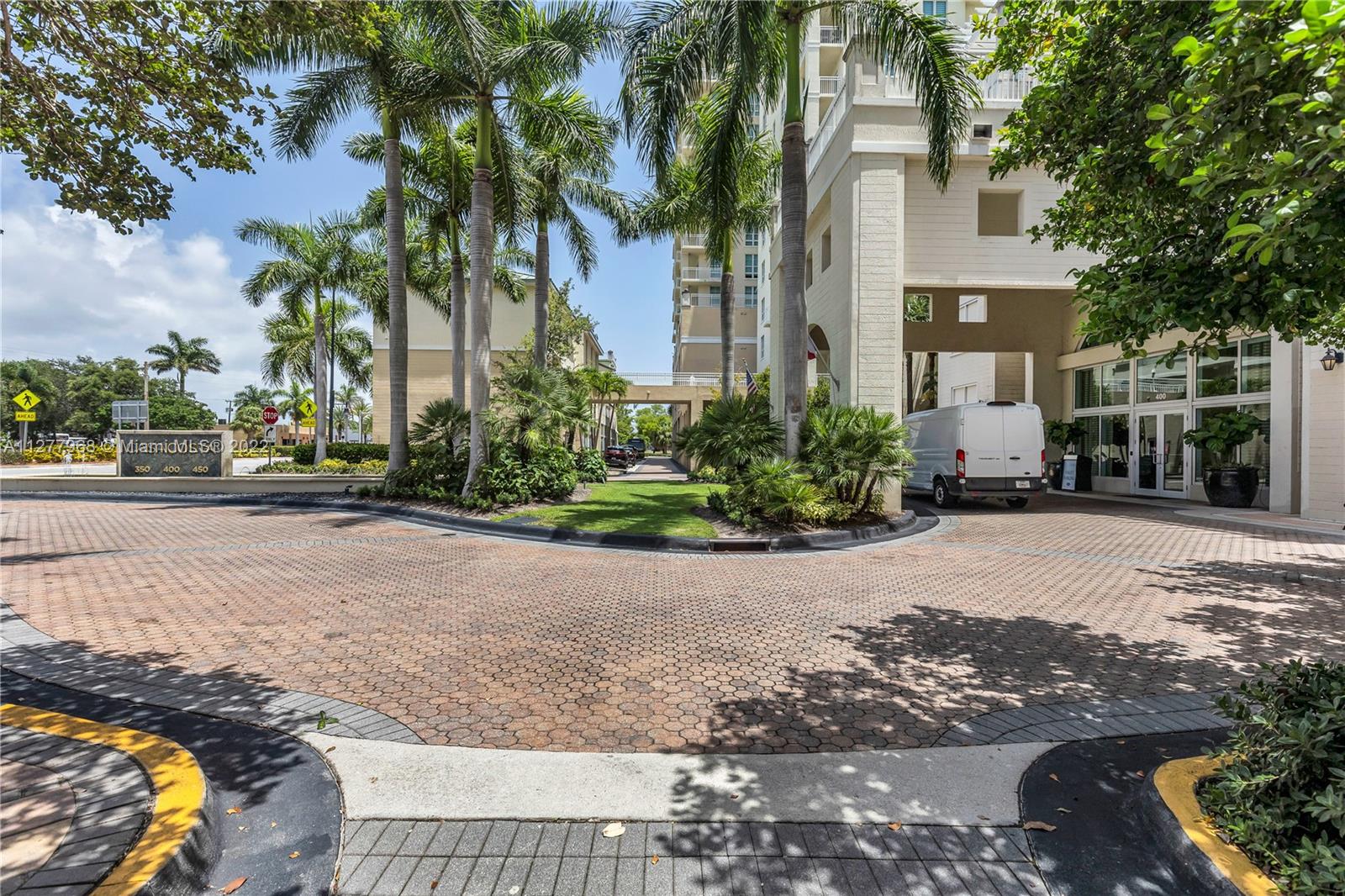 CASA COSTA CONDO - Residential