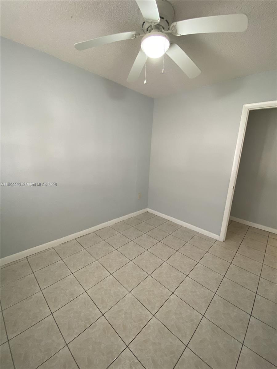 HOLLYWOOD BEACH GARDENS - Residential Income