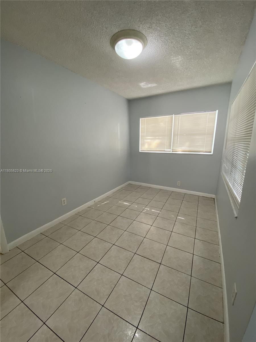 HOLLYWOOD BEACH GARDENS - Residential Income