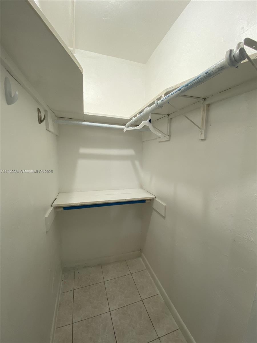 HOLLYWOOD BEACH GARDENS - Residential Income