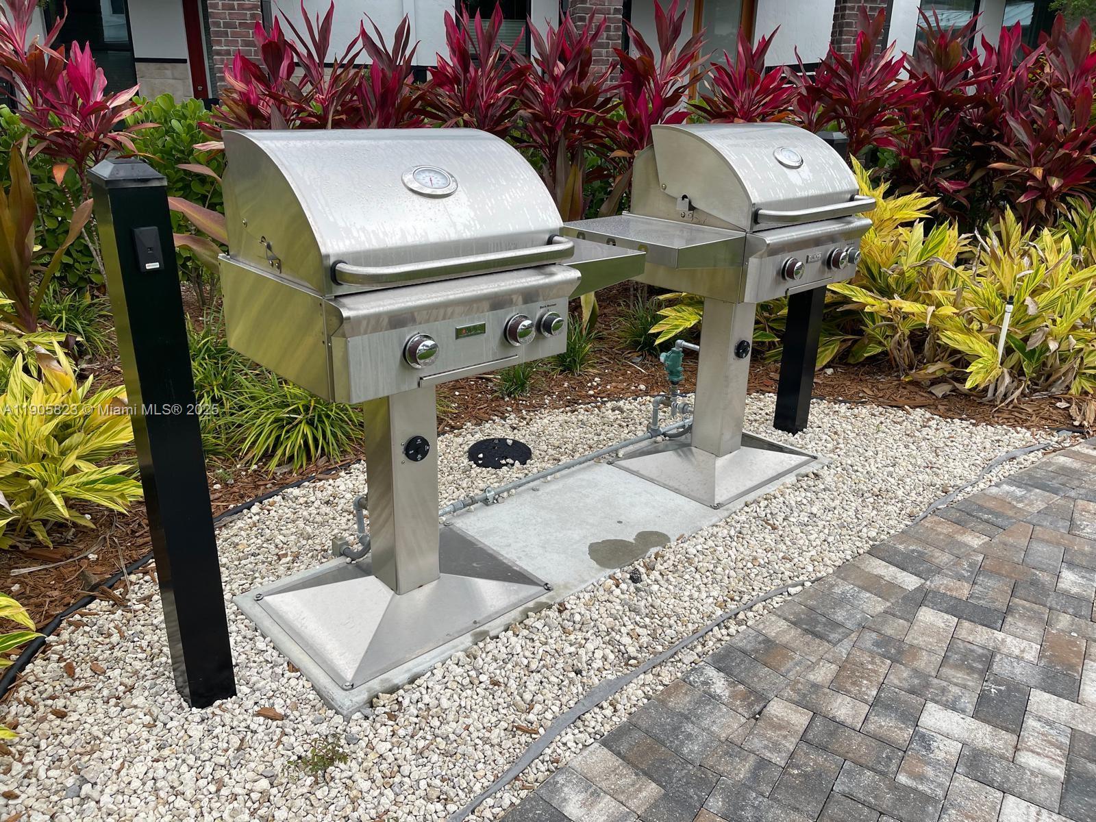 EMORY - Residential Lease