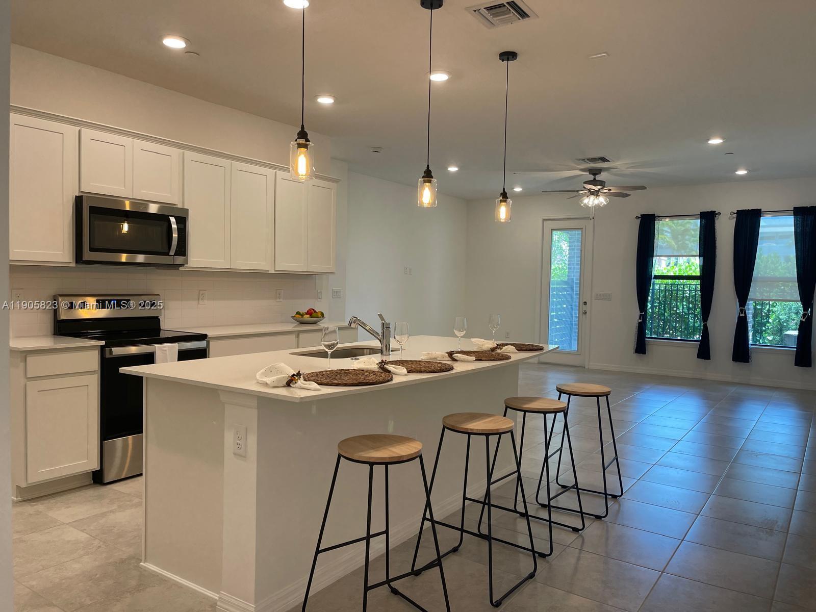 EMORY - Residential Lease