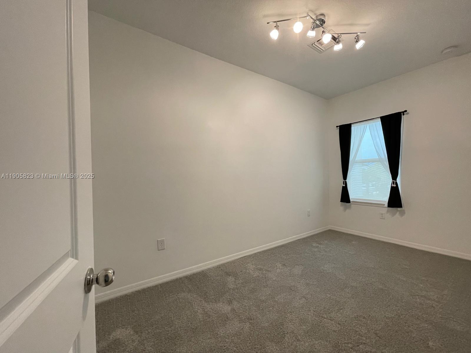 EMORY - Residential Lease