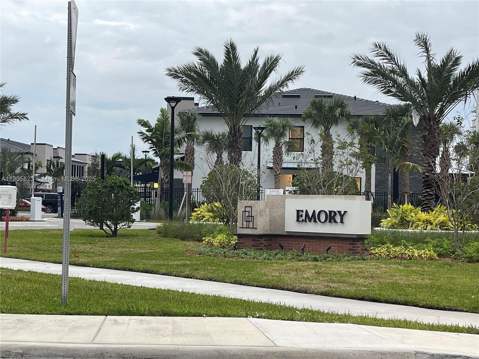 EMORY - Residential Lease