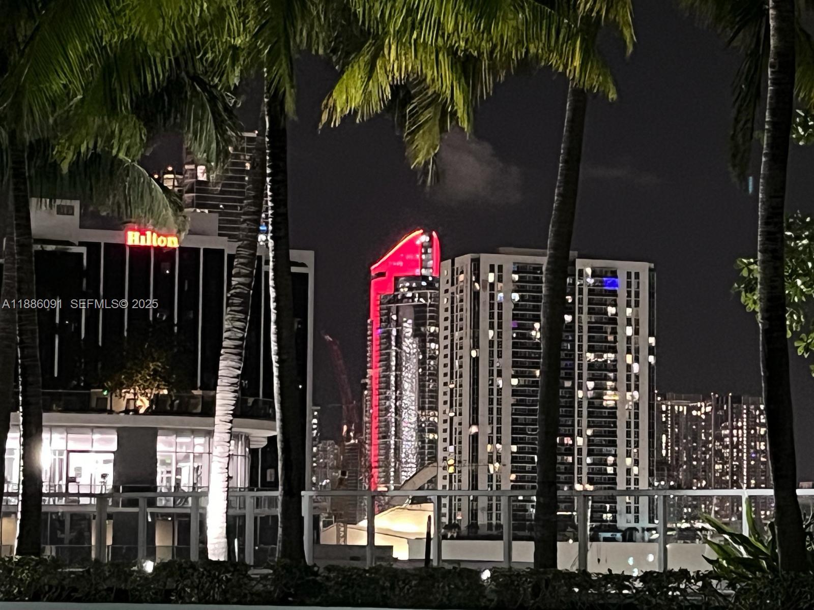 QUANTUM ON THE BAY CONDO - Residential