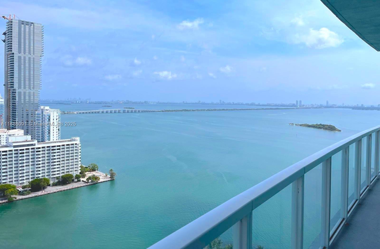 1900 N Bayshore Dr 2804