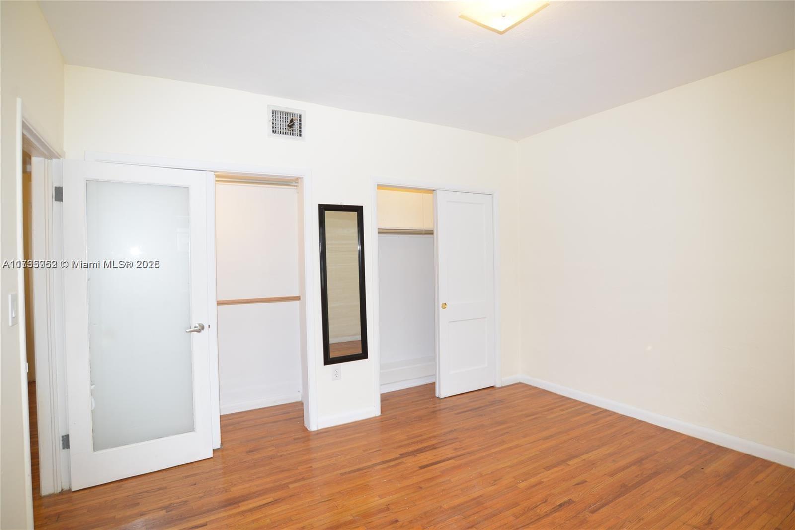 LINCOLN PLACE CONDO - Residential