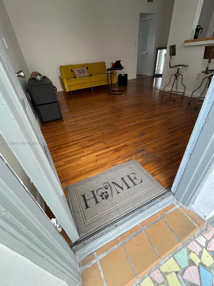 LINCOLN PLACE CONDO - Residential