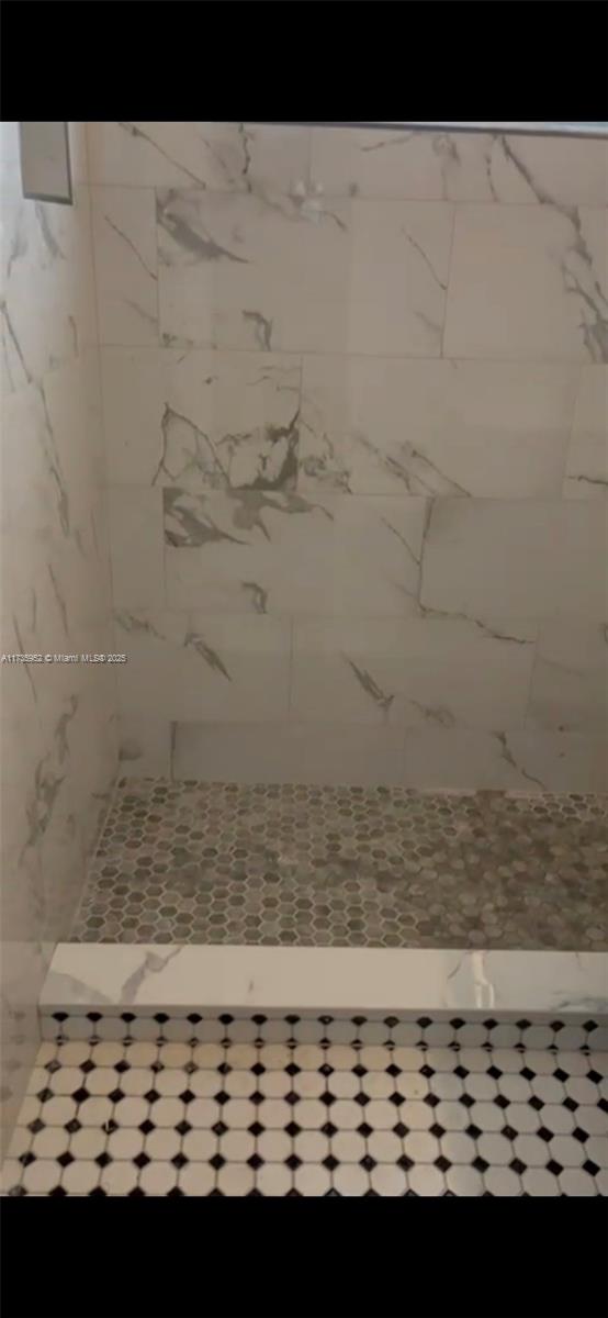 LINCOLN PLACE CONDO - Residential