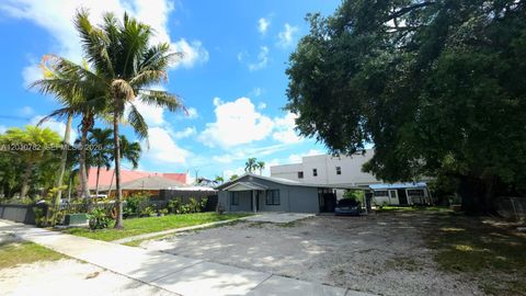 Photo of 3162 NW 168th Ter, Miami Gardens, FL 33056 (MLS # A12010782)