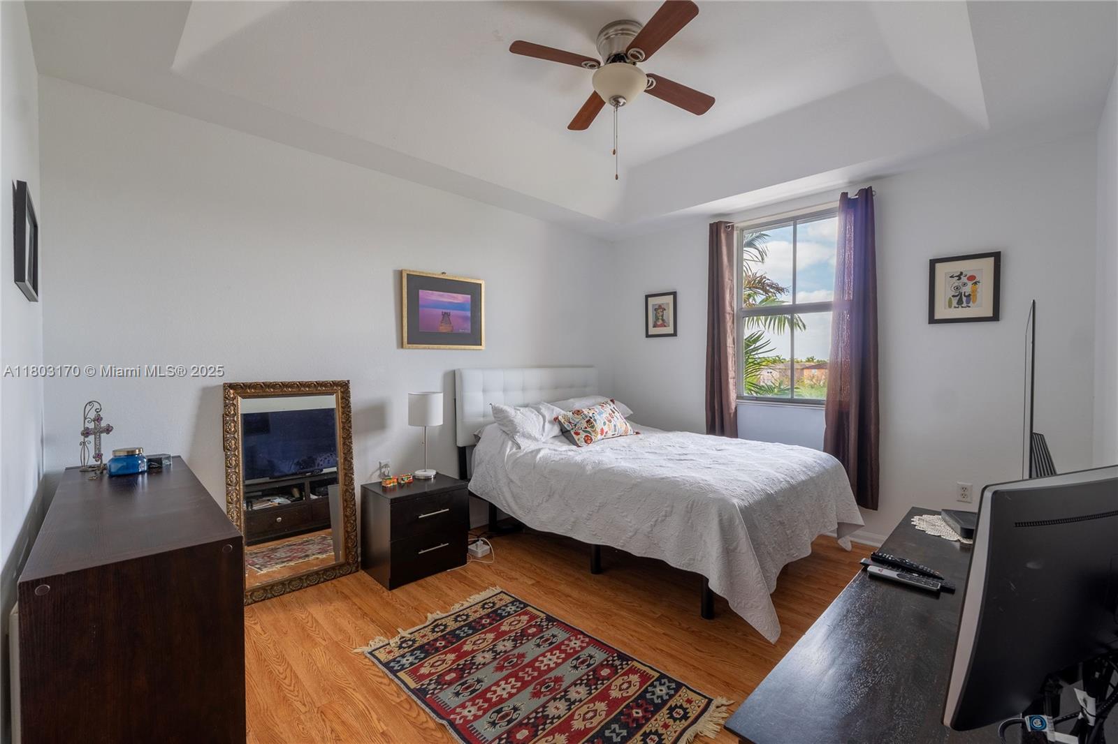 PROMENADE SHORES AT DORAL - Residential