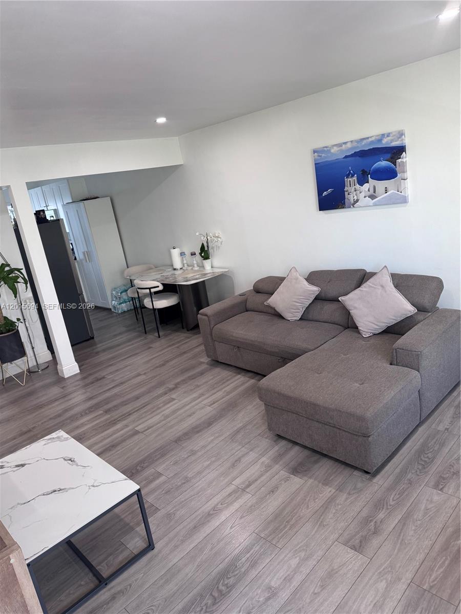 BAY VIEW CONDO - Residential Lease