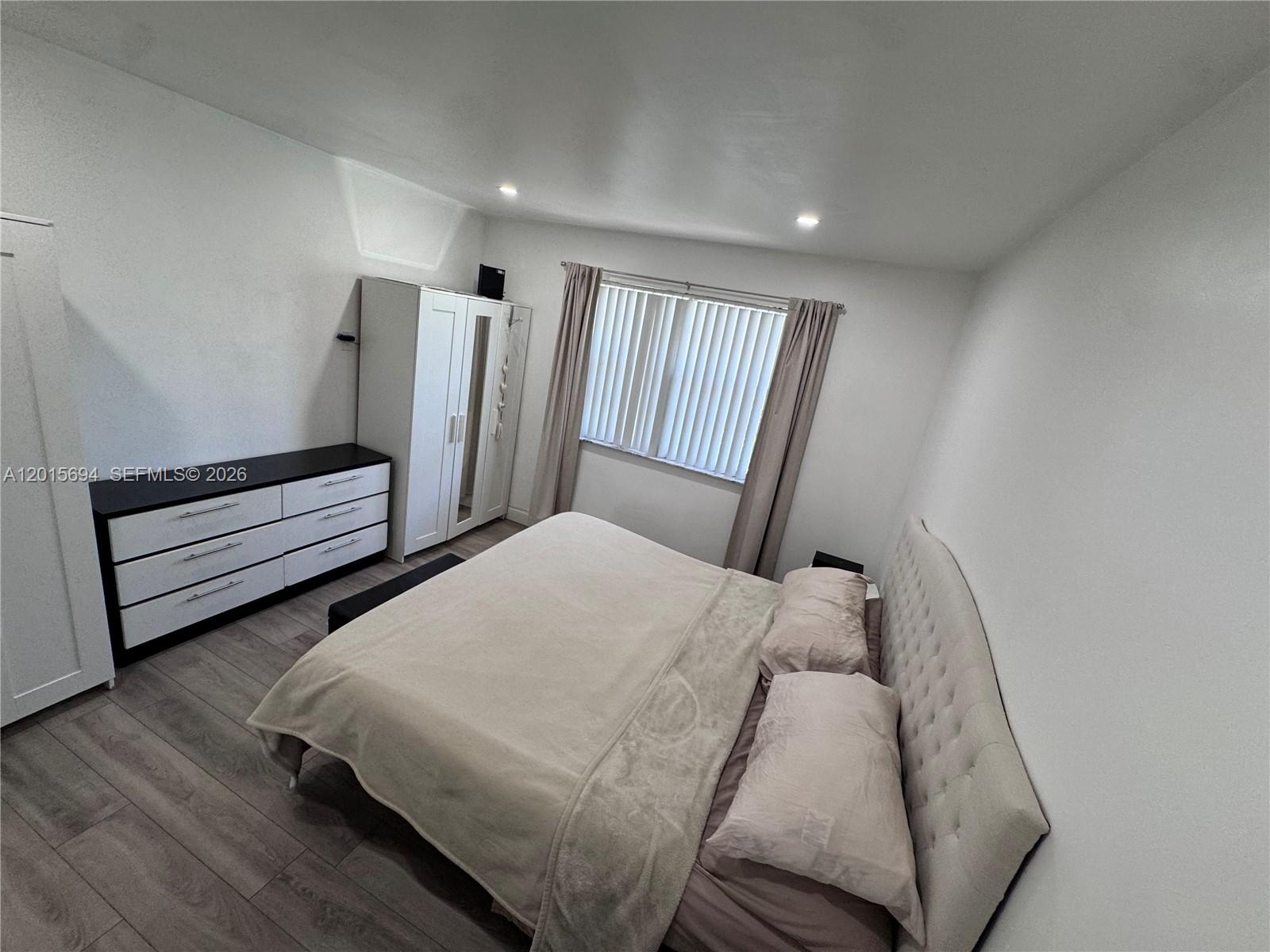 BAY VIEW CONDO - Residential Lease