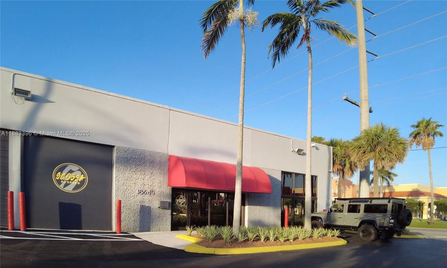 Studio Scossa is a 5,000 sq. ft. turnkey, fully equipped tabletop film studio built in 2021. Designed by Strang Architecture, it features luxury finishes. The space includes 4,300 sq. ft. on the ground floor and 700 sq. ft. on two mezzanines. Amenities include ground-floor equipment storage, second-floor props and special effects storage, lunch area, large client/agency meeting room, prep kitchen, tool workshop, and office/lounge area. Features new flooring and a FOBA rail system for lighting. The studio is available as a turnkey film facility. Equipment list available upon request (equipment not included in the sale price). Available equipment includes: 2x Camerobot [Bolt] robots, Mark Roberts turntable, Phantom VEO camera, Aputure lights, and more.