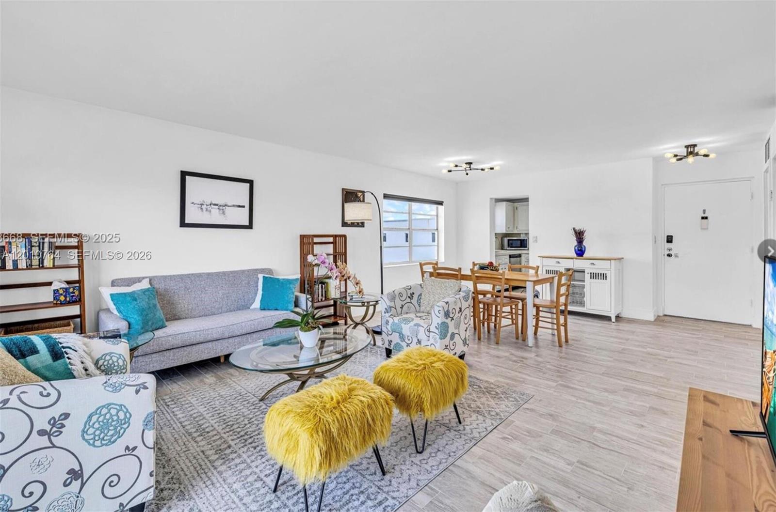 EXCELSIOR CONDO - Residential