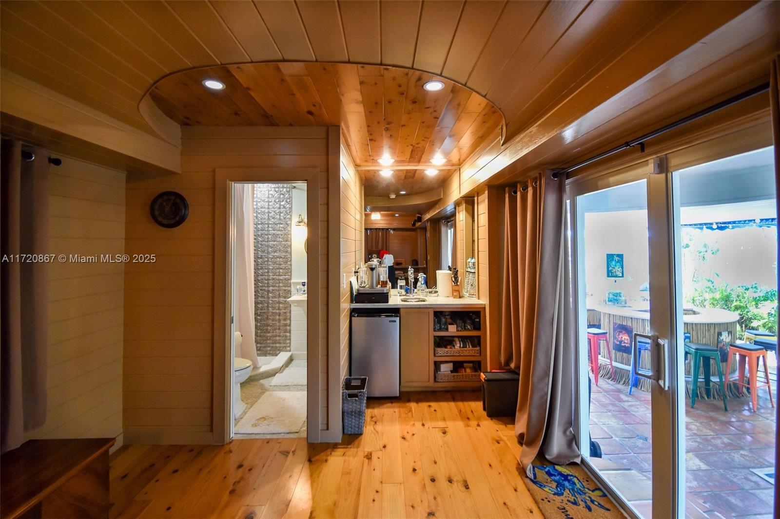 LAKE HARBOR 1ST ADD - Residential