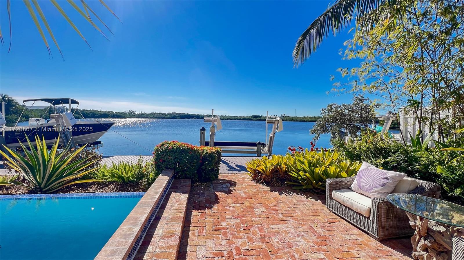 LAKE HARBOR 1ST ADD - Residential